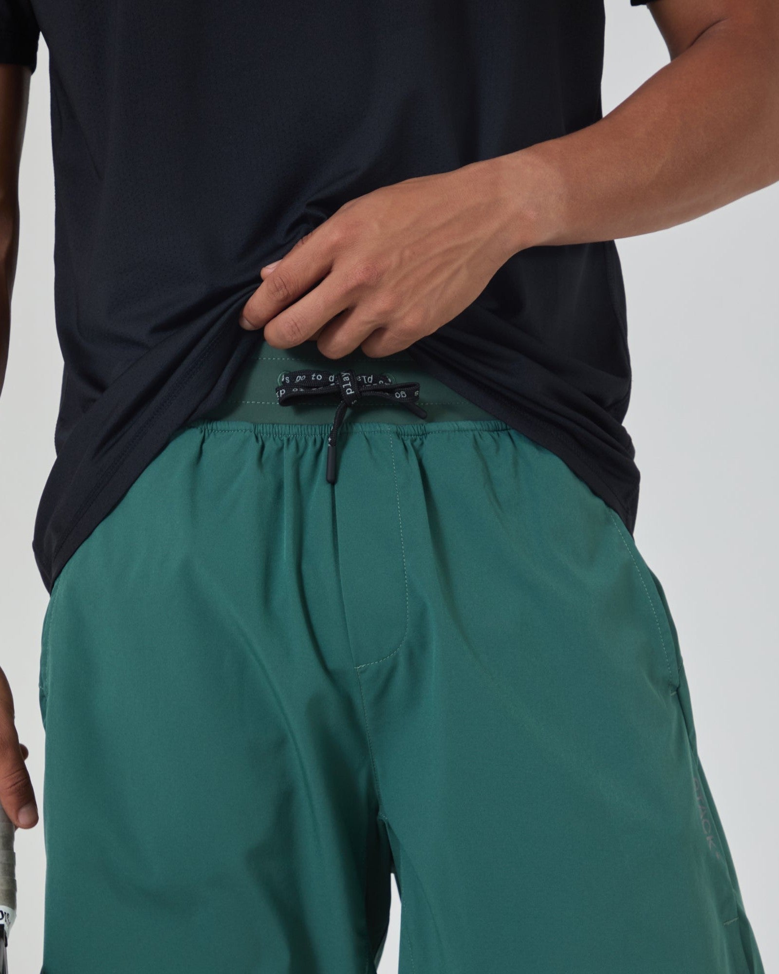Tourney Short 6" Linerless