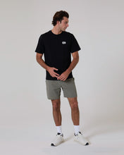 Distortion Hybrid Tee