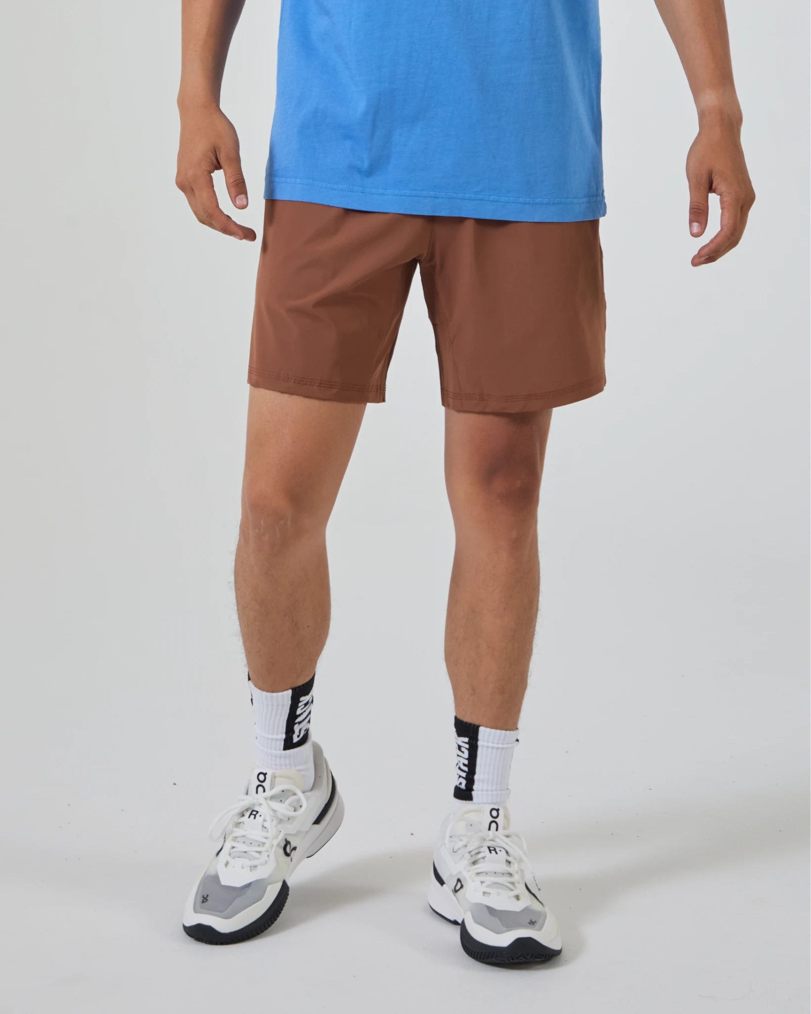 repeat-lined-short-7__cognac__frontcrop_1x_731fcf9d-f154-4f4f-8361-0402555ce1c1.webp