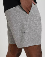 Endura* Short 7"
