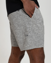 Endura* Short 7"