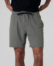 Endura* Short 7"